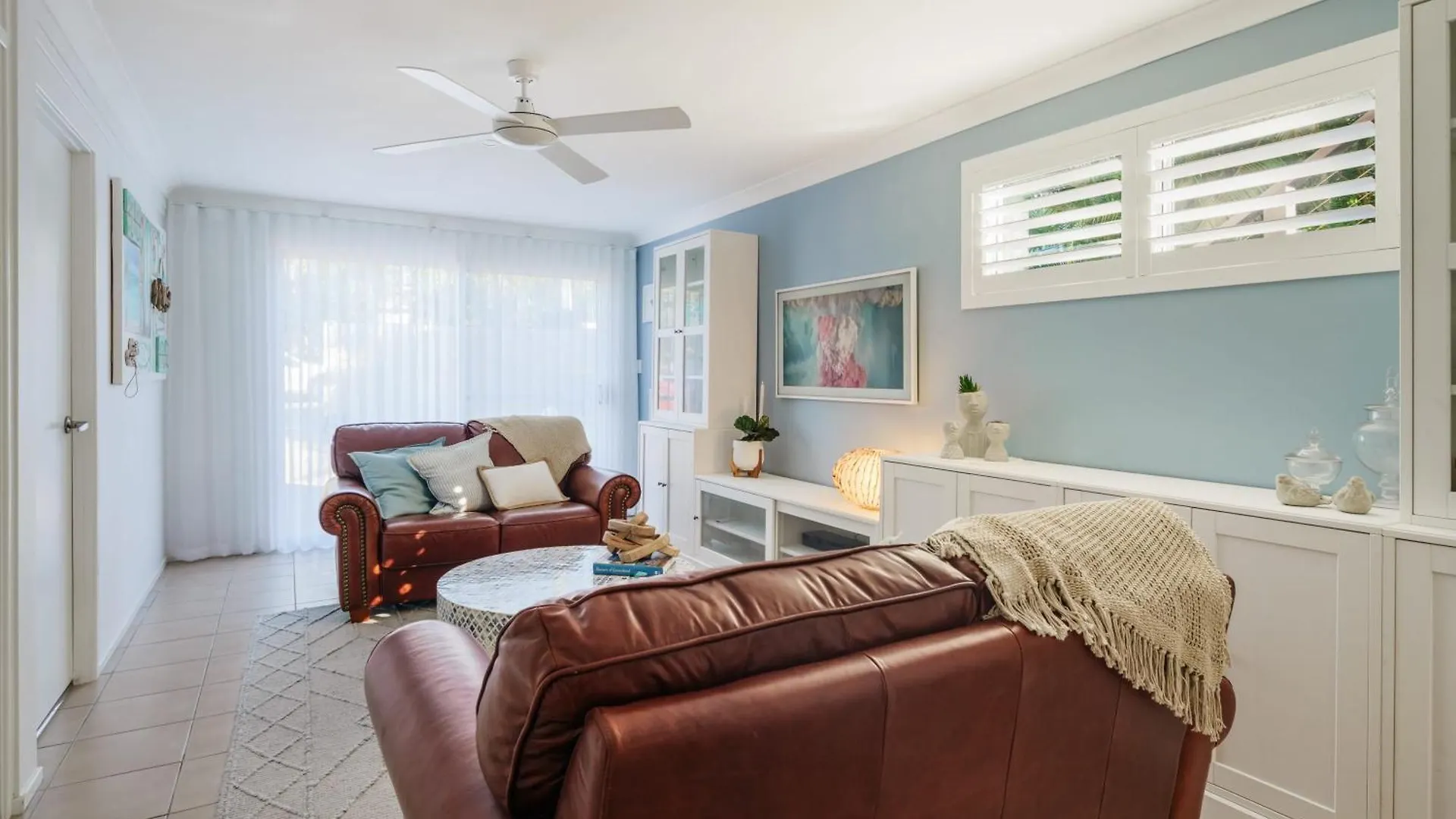 Battery Hill Pet-Friendly Poolside Paradise Caloundra Holiday home